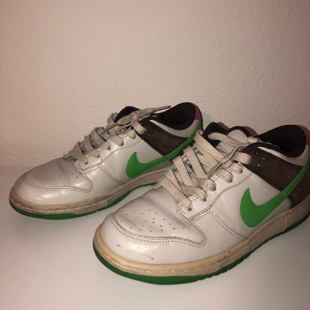 Women’s Nike Dunk Low Premium